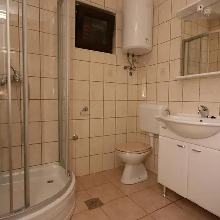 6196a Apartment